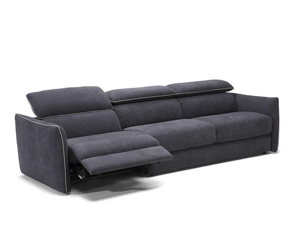 Диван Natuzzi Meraviglia B995 с опция за релакс механизъм