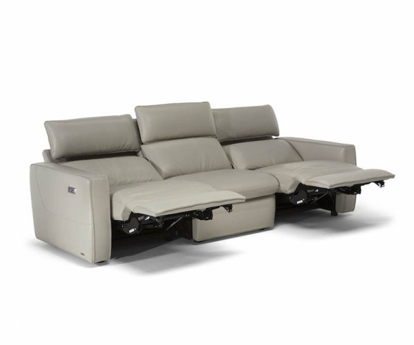 Модел Natuzzi C252 Timoti